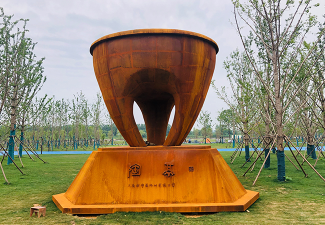 耐候鋼圓雕.jpg 耐候鋼圓雕.jpg